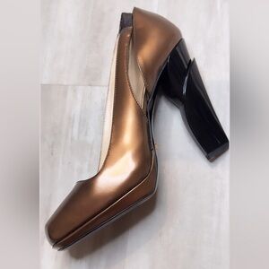 Vintage Prada pumps with square toe and chiseled heel